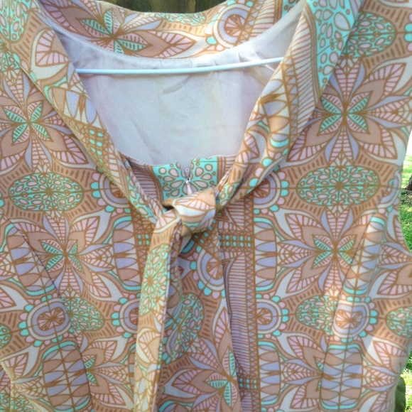 60s-style Sleeveless Mint & Orange Sheath Dress - Picture 5 of 8